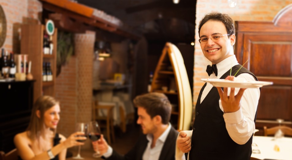 mcdonald's server salary